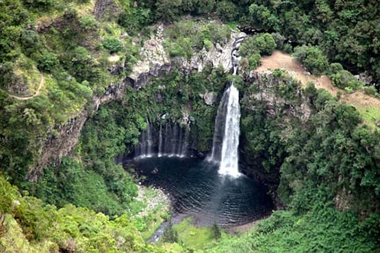 Cascade cirques Cilaos VTC La Réunion - Ouest VTC à la découverte de l'Île