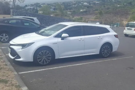 berline vtc la reunion Service de transport avec Chauffeur privé sur La Réunion